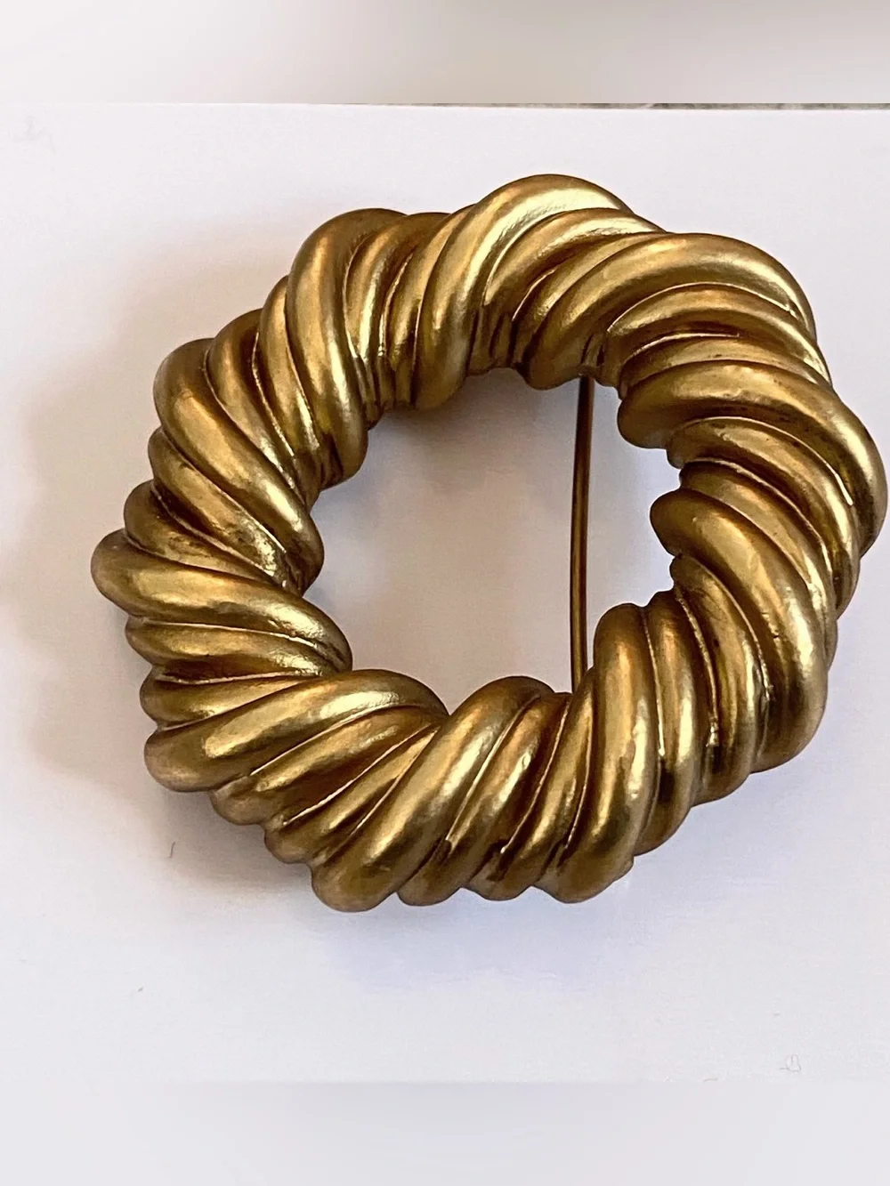 Zara women goldtone textured wreath brooch